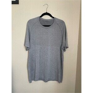 Men’s Lululemon Metal Vent Tech Short Sleeve Shirt Size XL Slate Gray White